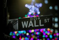 Bolsas de NY fecham em alta com ganhos de big techs
