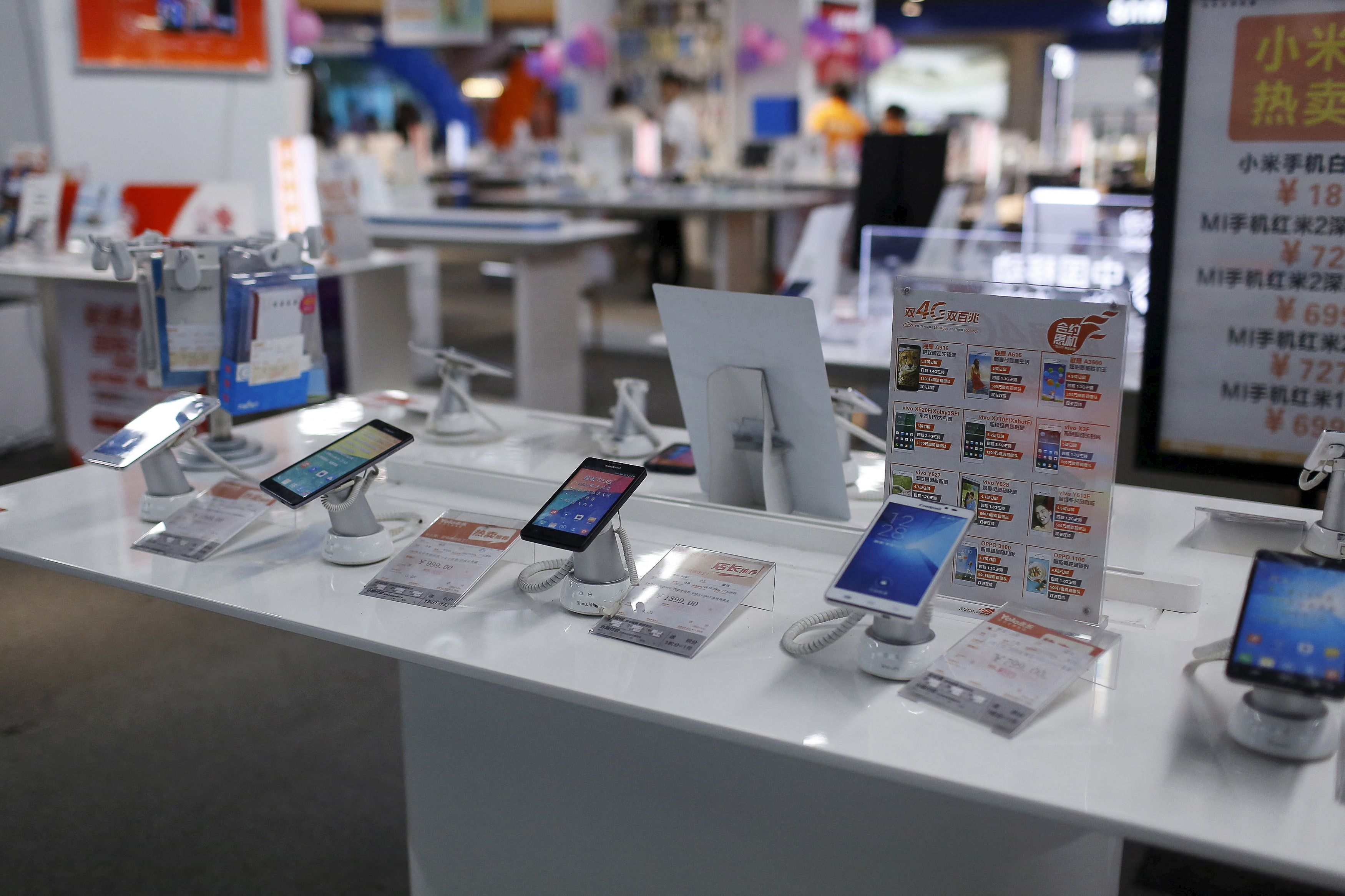 Maior marca chinesa de celulares inicia vendas no brasil | cnn brasil