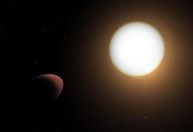 Este exoplaneta gigante é tão deformado que parece uma bola de futebol americano