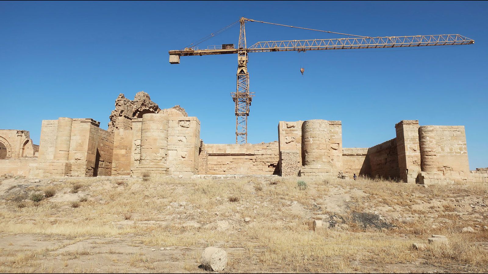 O Templo de Allat na antiga cidade de Hatra é mostrado enquanto passa por restauração / Reprodução / Antiquity Publications LTD/Aliph-Ismed Project at Hatra