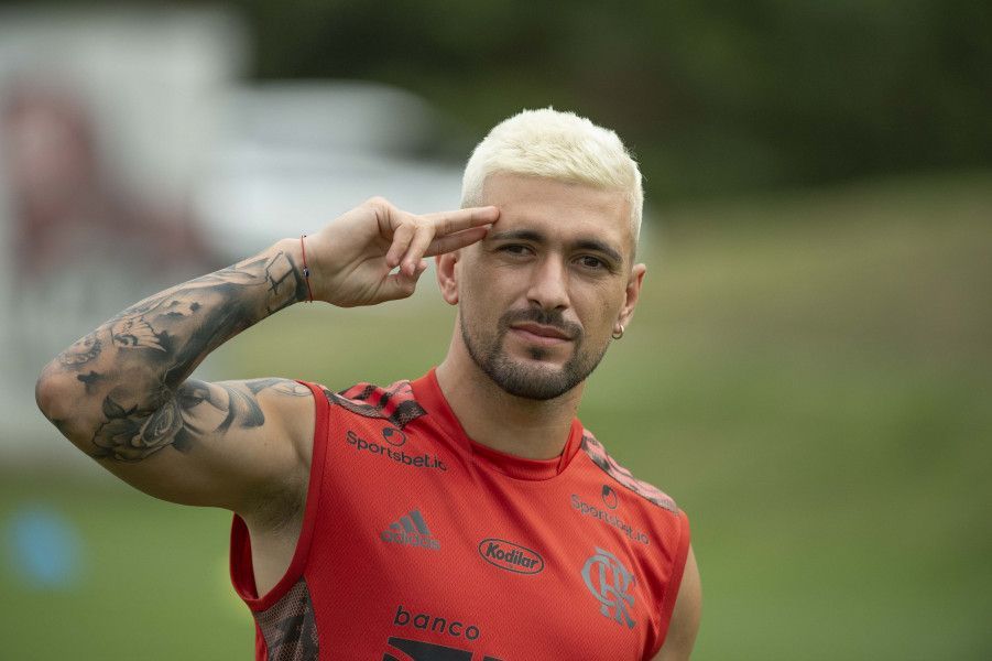 Flamengo acerta renovação de Arrascaeta até 2026 | CNN Brasil Flamengo acerta renovação de Arrascaeta até 2026 | CNN Brasil