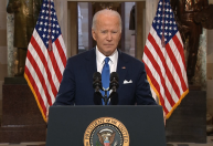 Biden culpa Trump por invasão do Capitólio em aniversário de um ano do ataque