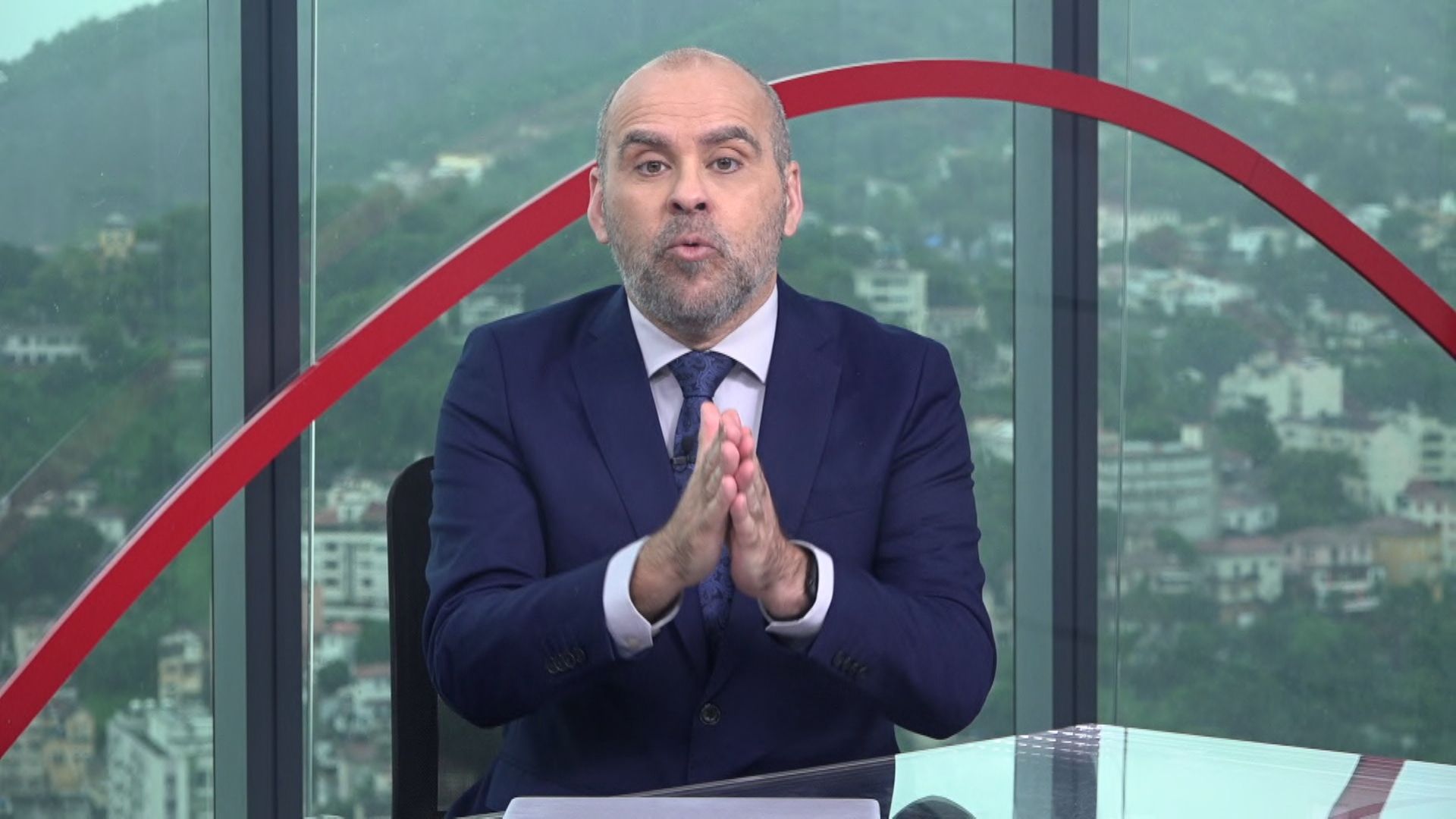 Alexandre Borges, comentarista da CNN