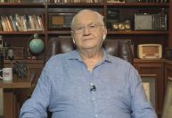Boris Casoy: Bolsonaro deveria fazer ato de grandeza e se retratar com Anvisa