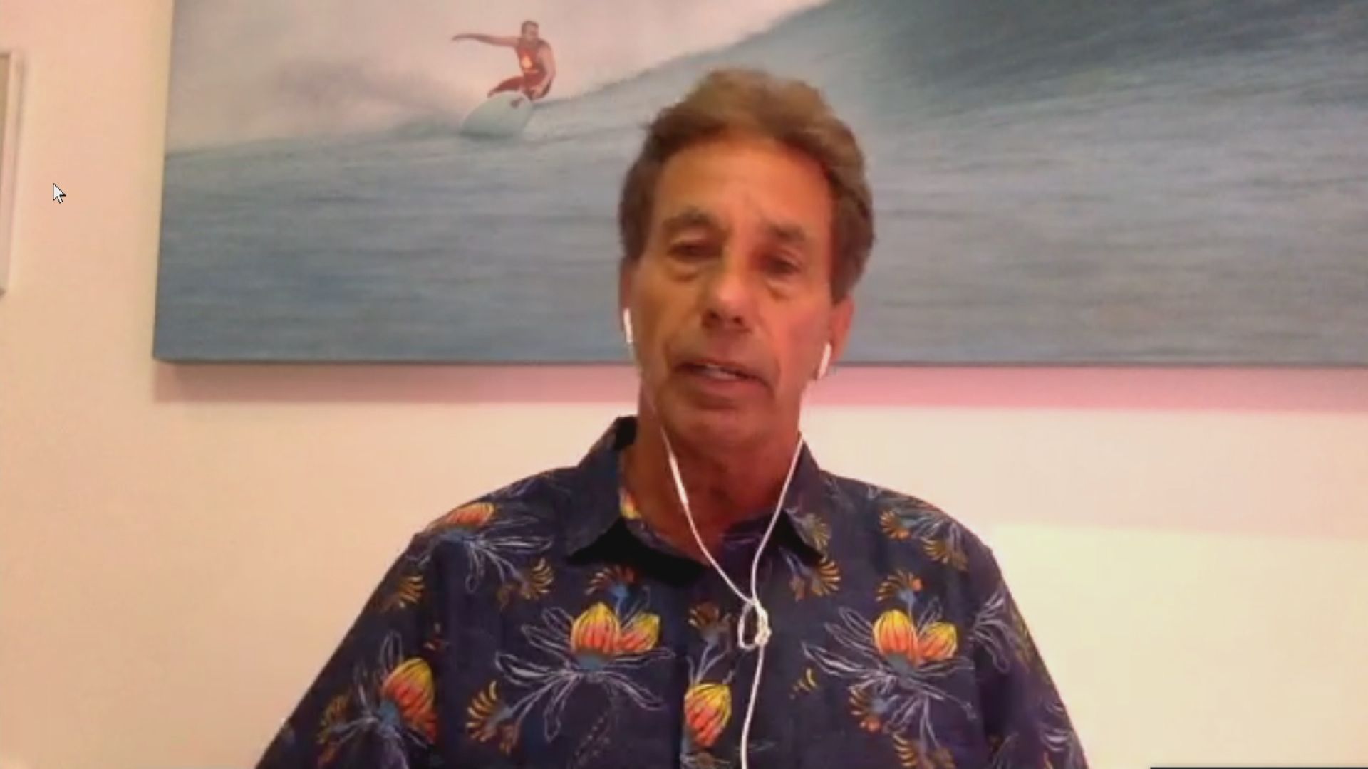 Rico de Souza, surfista e empresário, em entrevista à CNN