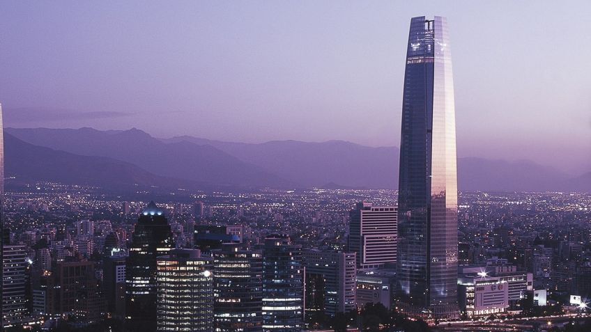 Costanera Center, o maior complexo financeiro de Santiago, Chile • Divulgação/Sky Costanera