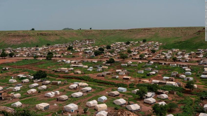 Campo de refugiados em um Rakuba, Sudão, em foto tirada em agosto. Mais de 50 mil etíopes fugiram para o Sudão desde que o conflito do Tigré começou no final de 2020, segundo a ONU / Abdulmonam Eassa/Getty Images