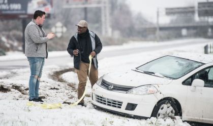 Carolina do Norte registra 600 acidentes de carro após tempestade de neve