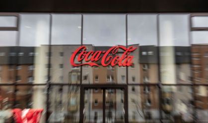 Coca-Cola vai transformar um de seus refrescos mais populares em bebida alcoólica