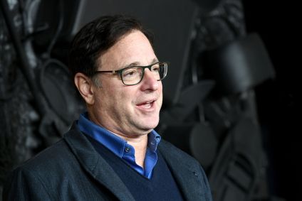 Ator Bob Saget, 65, foi encontrado morto neste domingo (9)