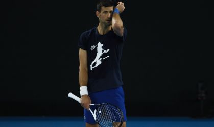Sérvia classifica decisão da Austrália de deportar Djokovic como "escandalosa"