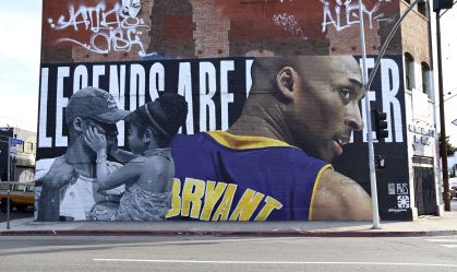 Homem que perdeu família em acidente de Kobe diz ter medo de vazamento das fotos