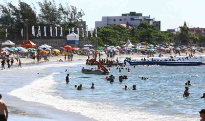 PRAIAS CHEIAS EM SÃO FRANCISCO DO SUL