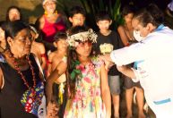 Rio de Janeiro vacina primeira criança em aldeia indígena de Maricá