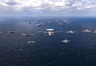 Após demonstração de poder naval dos EUA, dezenas de aviões chineses voam perto de Taiwan