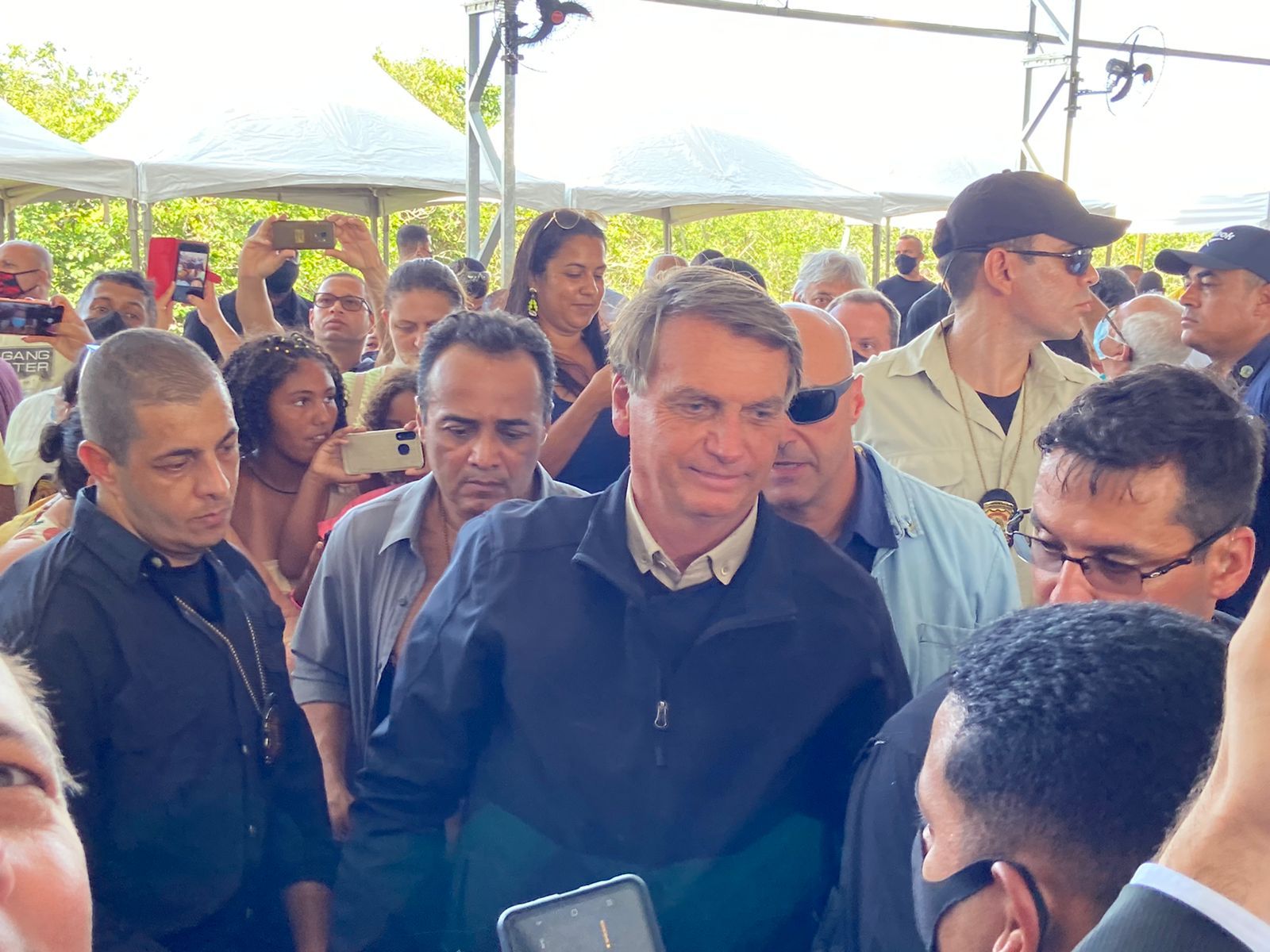 Imagem de destaque do post: Bolsonaro inaugura pedra fundamental de usina movida a gás no RJ