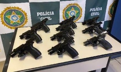 Armas
