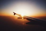Empresa da Embraer e Thales firmam parceria para desenvolver aeronaves eVTOL