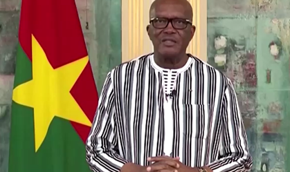 Presidente de Burkina Faso é detido em acampamento militar durante motim