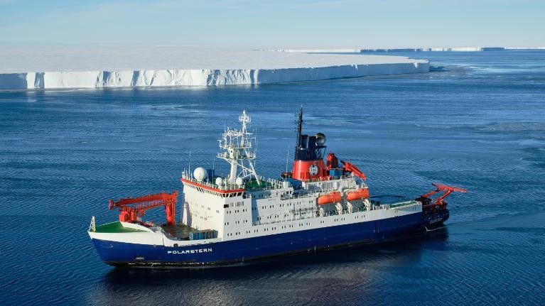 A equipe de pesquisa estava a bordo do navio de pesquisa polar alemão Polarstern / Tim Kalvelage/Alfred Wegner Institute