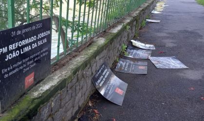 Dezenas de placas em homenagem às vítimas da violência no Rio foram vandalizadas