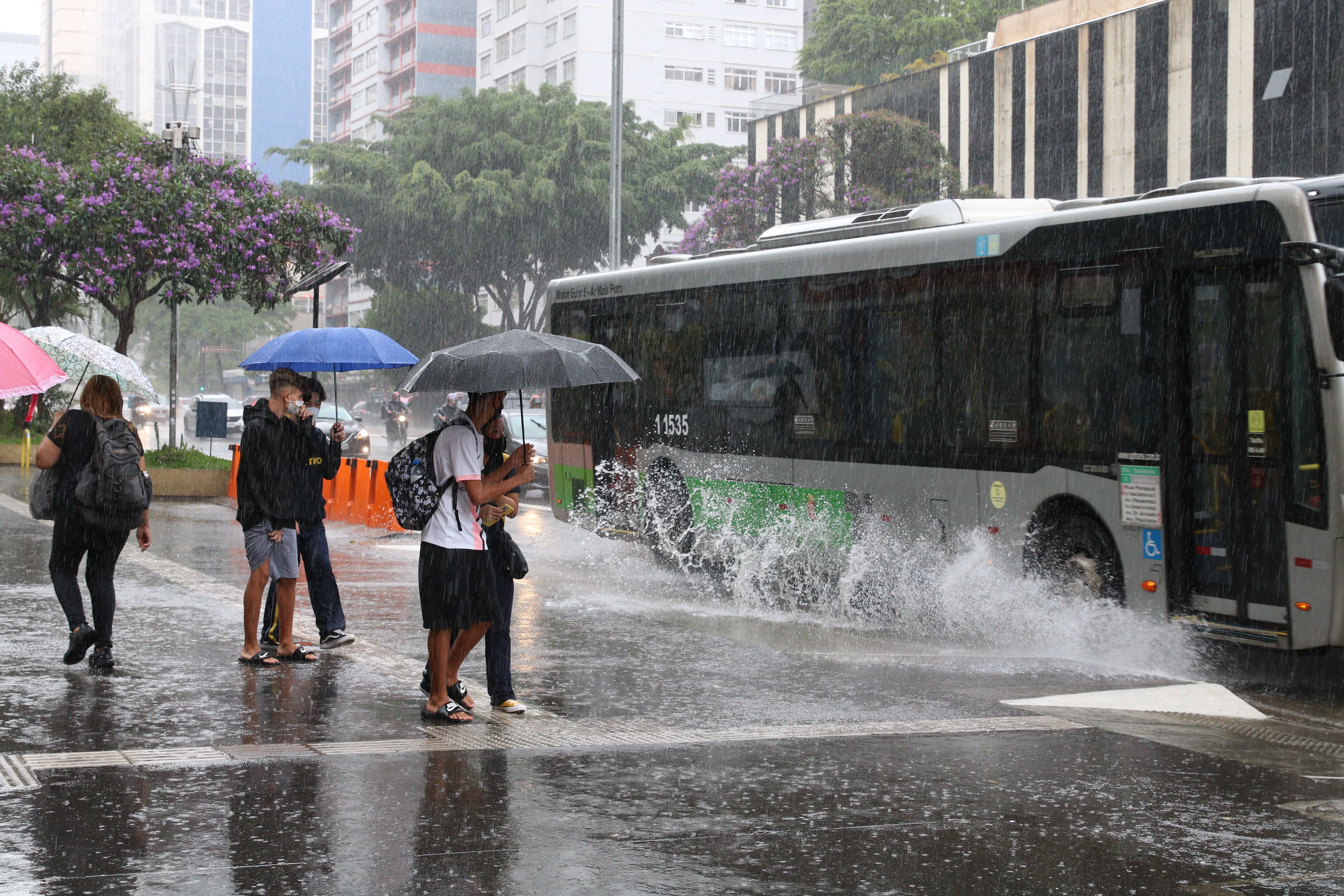 Chuva em São Paulo | verão | clima | tempo