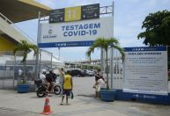 Apenas pessoas com sintomas devem procurar testagem no Rio, diz secretário