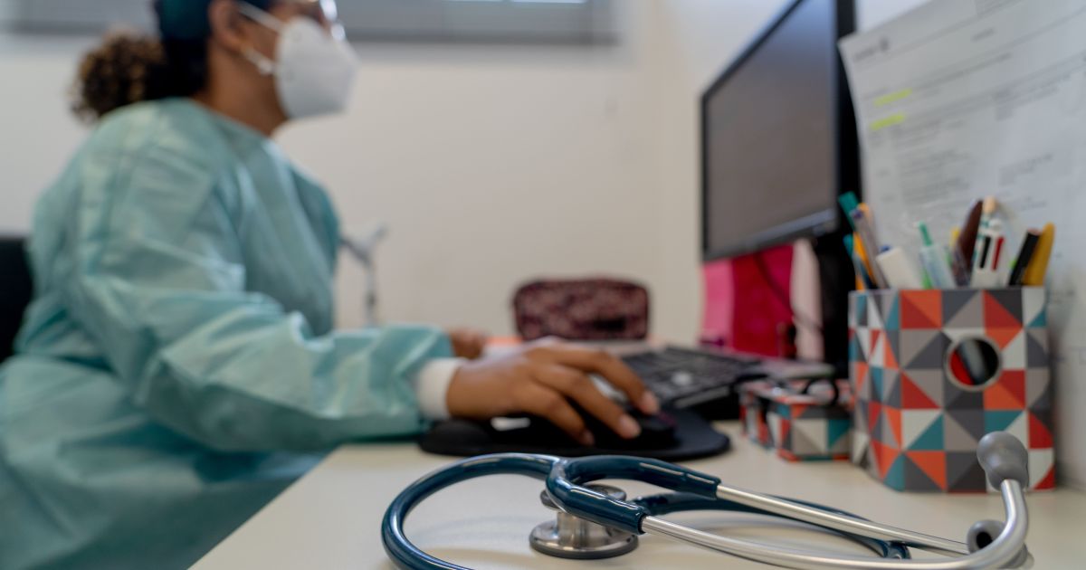 Saúde no Ano Novo: Desafios de Financiamento, Pacto Federativo e Gestão na Visão de Gonzalo Vecina