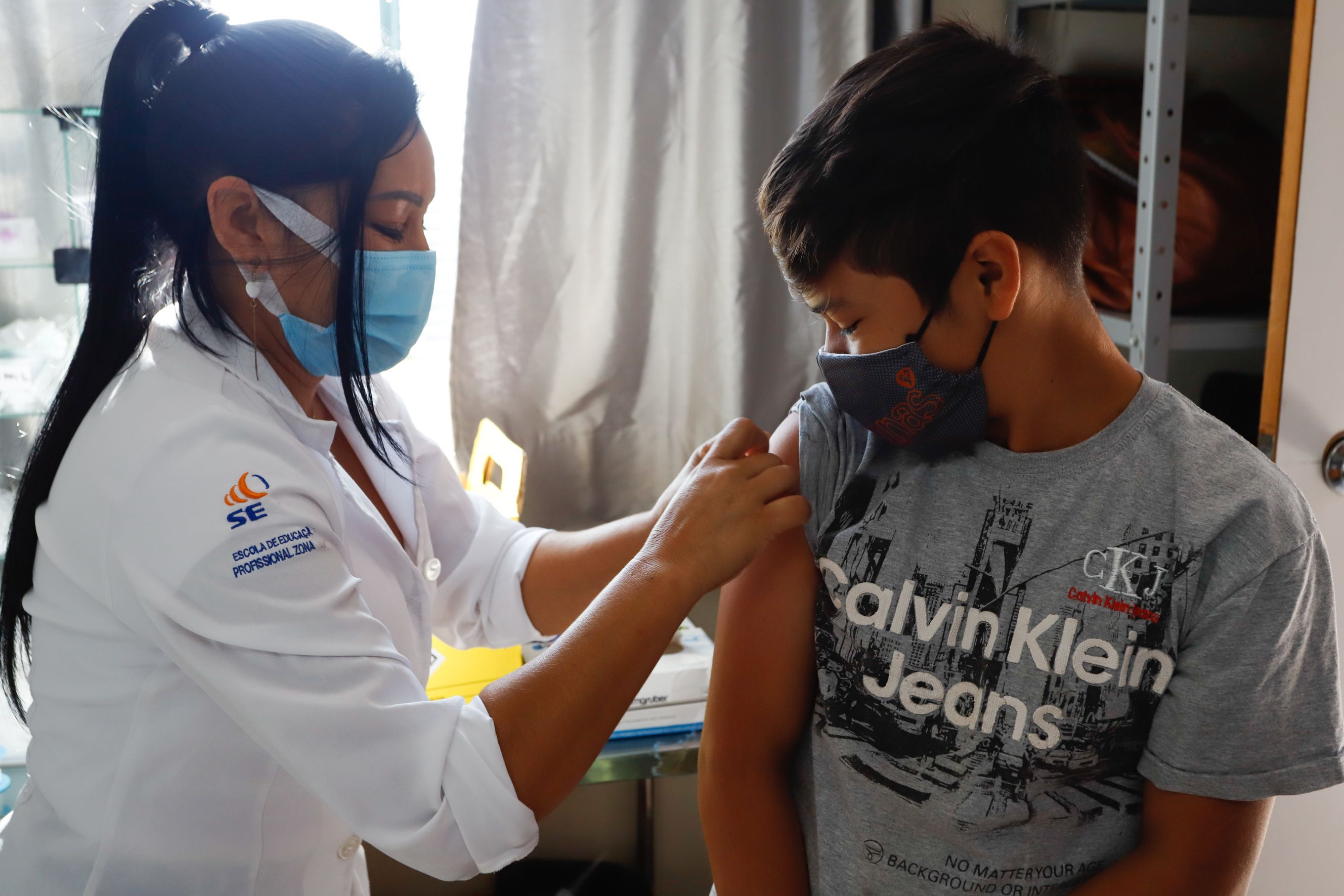 Vacinação de criança contra a gripe