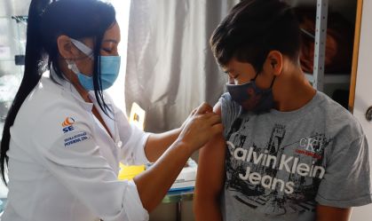 Governo antecipa doses infantis contra Covid, chuvas no Sudeste e mais de 10 de janeiro