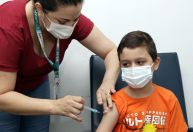 Saúde planeja ampla campanha de vacinação para fevereiro, diz Nísia Trindade