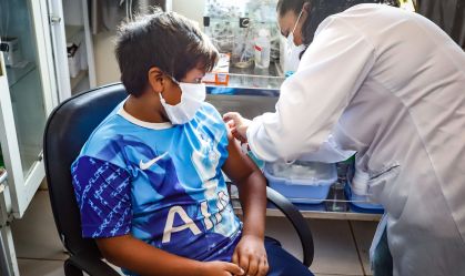 Brasil deixa lista de países com mais crianças não vacinadas, aponta Unicef