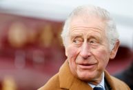 Príncipe britânico Charles testa positivo para Covid-19 pela 2ª vez