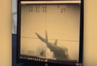 Vídeo mostra queda de caça dos EUA em porta-aviões no Mar do Sul da China