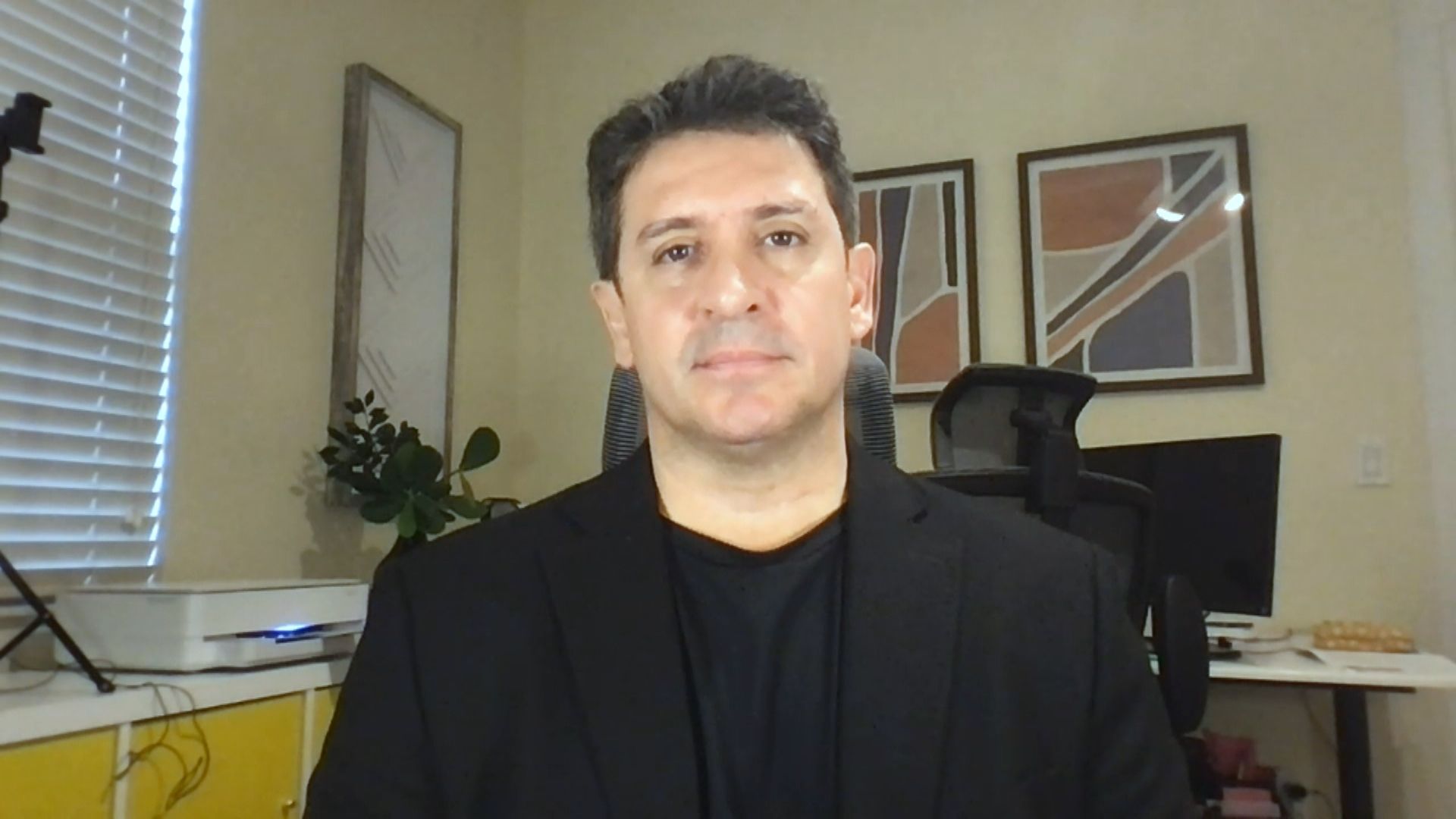 Wanderson Castilho, perito especializado em crimes digitais, em entrevista à CNN neste sábado (5) / Reprodução/CNN