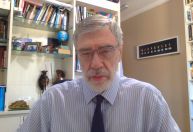Putin terá que escolher entre a economia e o poder militar, diz professor