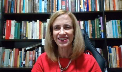 Claudia Costin: Vacinação nas escolas é uma iniciativa importante