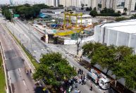 Inquérito sobre acidente no Metrô, oferta de doses e mais da noite de 1º de fevereiro