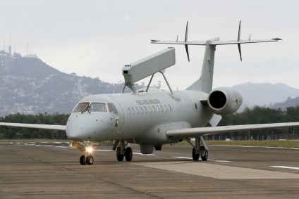 E-99M, “avião-radar” da FAB, pode rastrear dezenas de objetos simultaneamente a mais de 700 km de distância, cobrindo o ponto cego dos radares