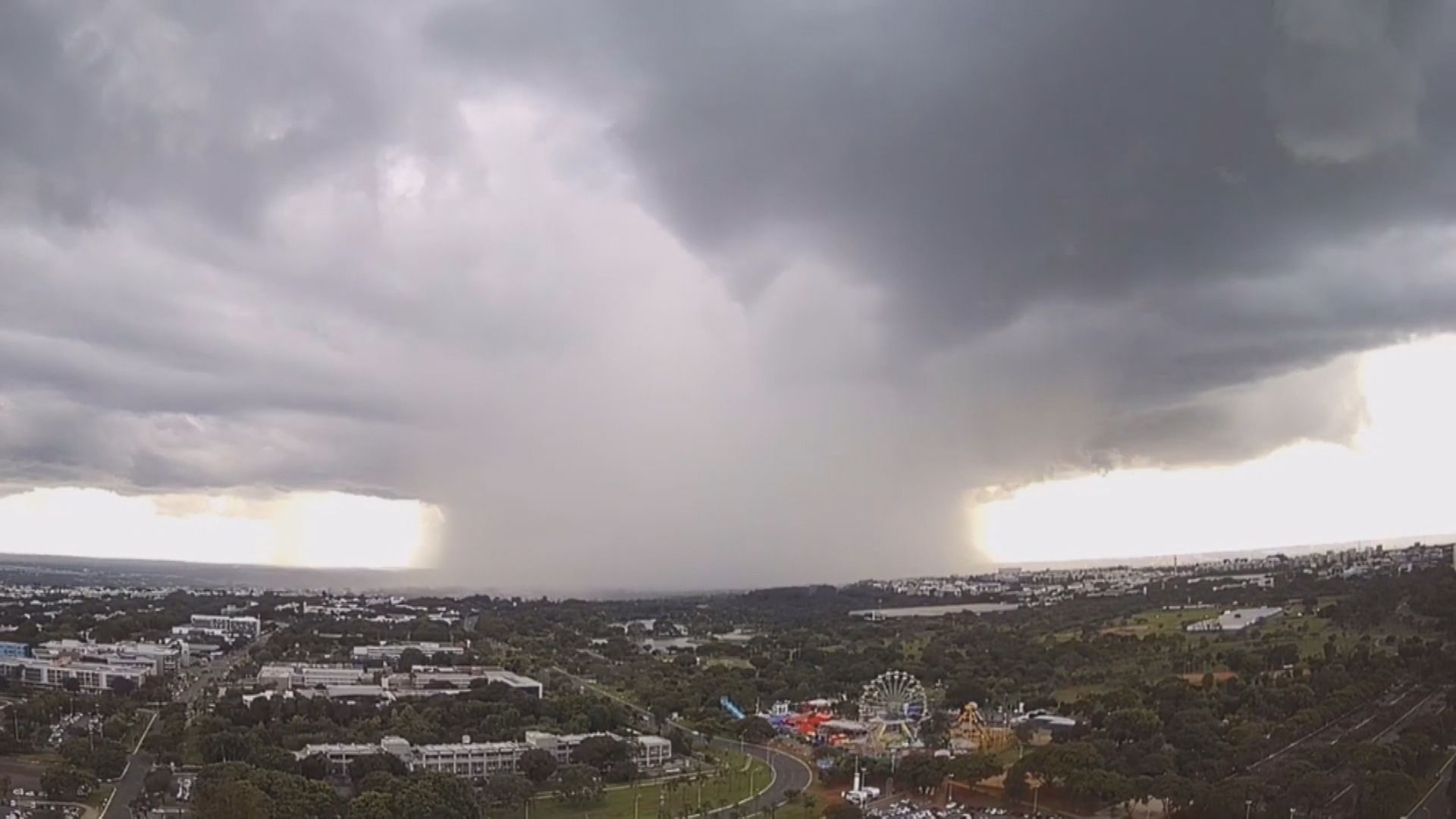 Tempestade isolada em Brasília