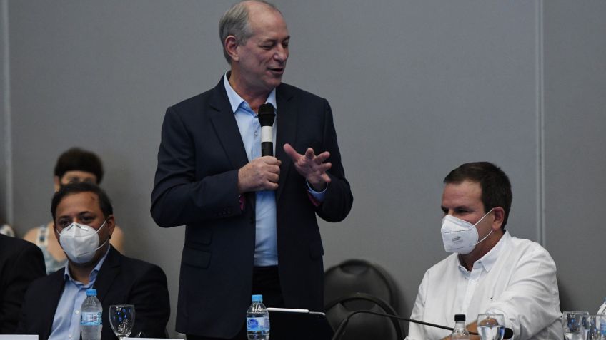 O presidenciável Ciro Gomes (PDT) participa da reunião que o prefeito do Rio de Janeiro, Eduardo Paes (PSD), fez com seu secretariado / Alexandre Brum - 6.fev.2022/Enquadrar/Estadão Conteúdo
