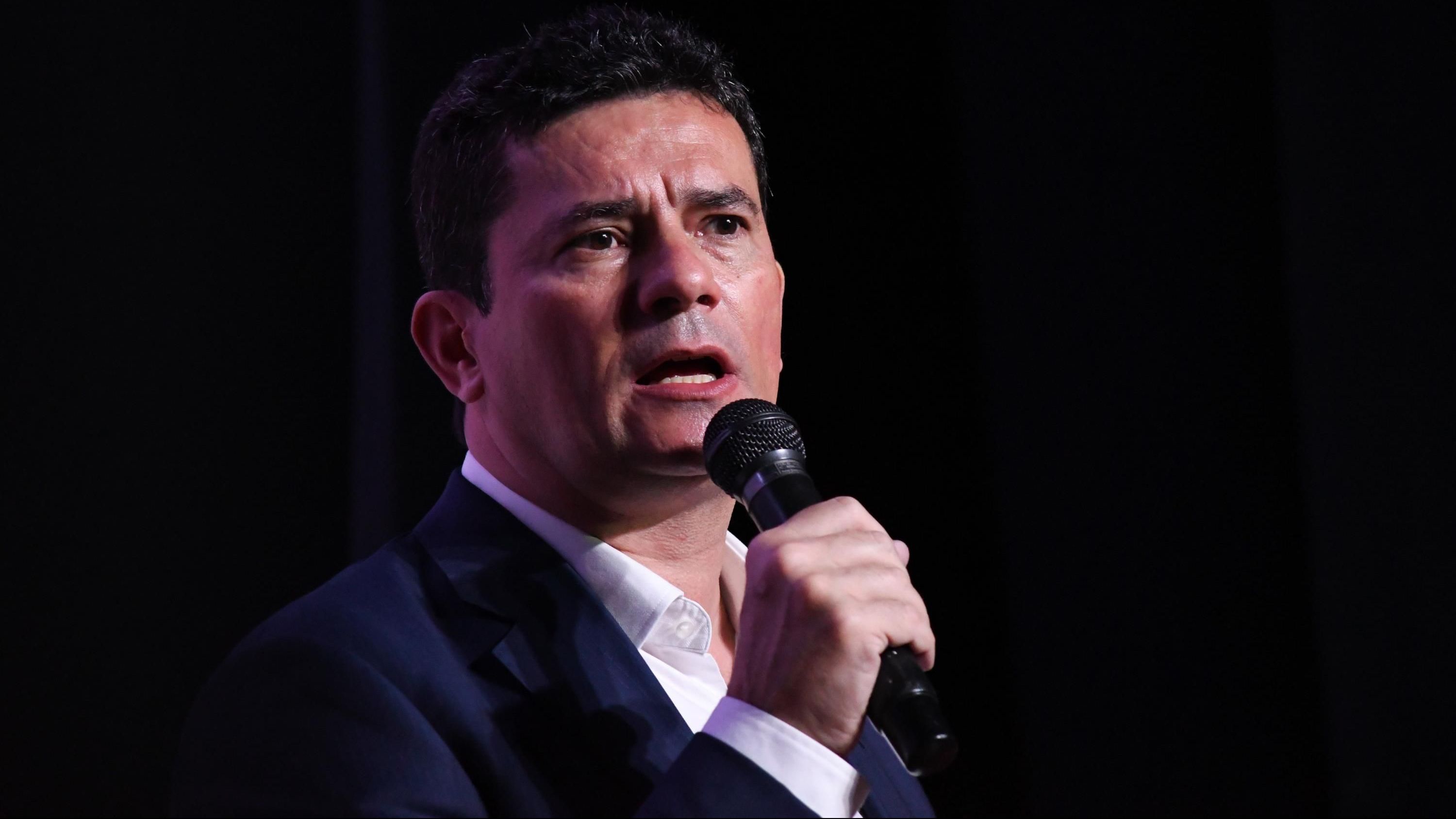 Imagem de destaque do post: TRE-SP acolhe recurso do PT e barra transferência eleitoral de Moro para SP