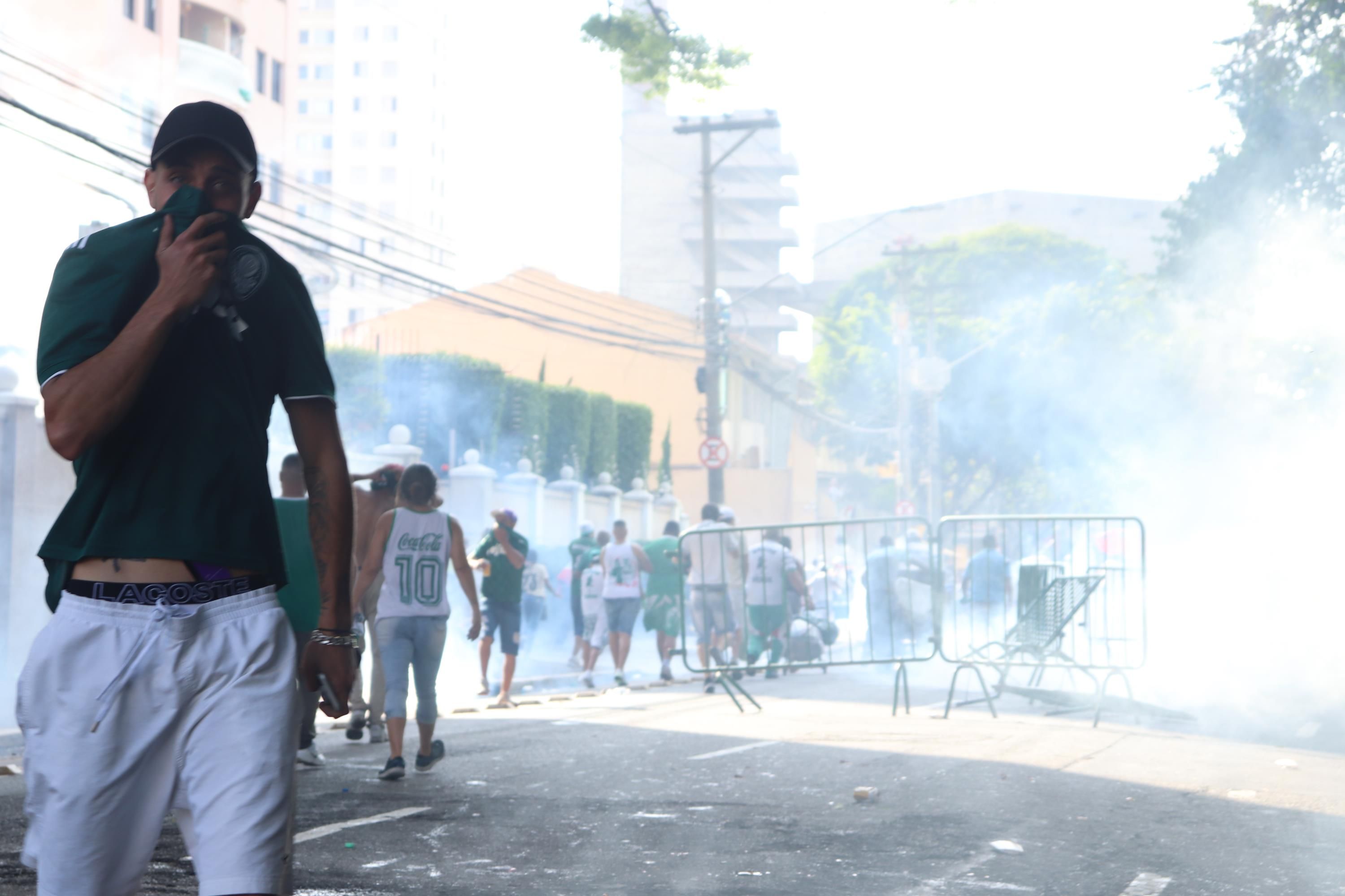 TORCIDA DO PALMEIRAS MUNDIAL DE CLUBES CONFLITO COM A POLICIA