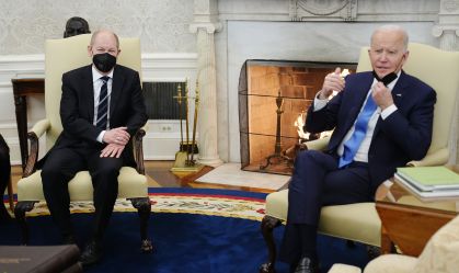 Chanceler alemão se recusa a apoiar Biden em fechamento de gasoduto Nord Stream 2