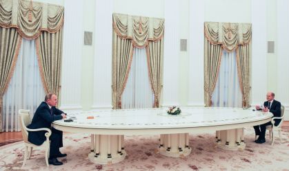 Russian President Putin and German Chancellor Scholz meet in Moscow