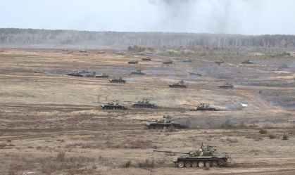 Rússia e Belarus vão continuar com testes de pronta resposta militar, diz ministro