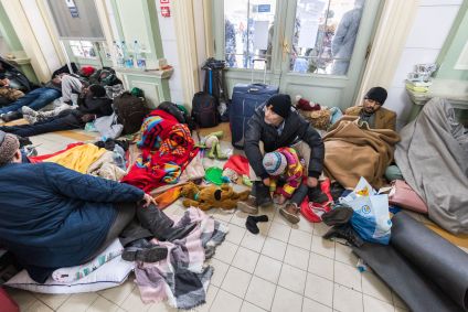 Abrigo de refugiados ucranianos na Polônia