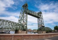 Holanda pode desmontar ponte histórica para abrir caminho a suposto iate de Bezos