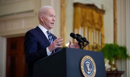 Biden diz que os Estados Unidos estão "abertos a mais sanções" contra a Rússia