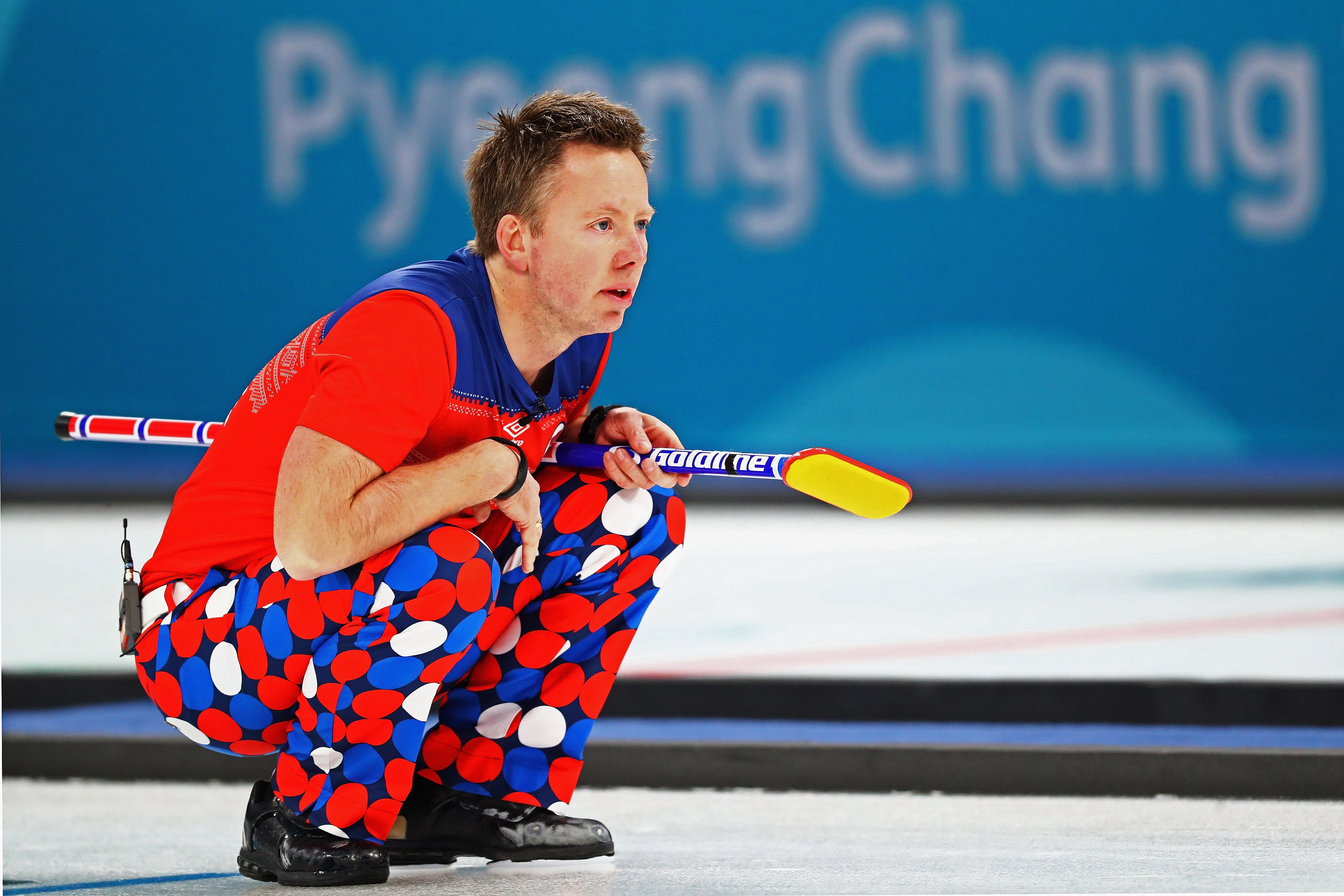 Torger Nergaard em competição de curling na Coreia do Sul, em 2018 / Foto: Dean Mouhtaropoulos/Getty Images